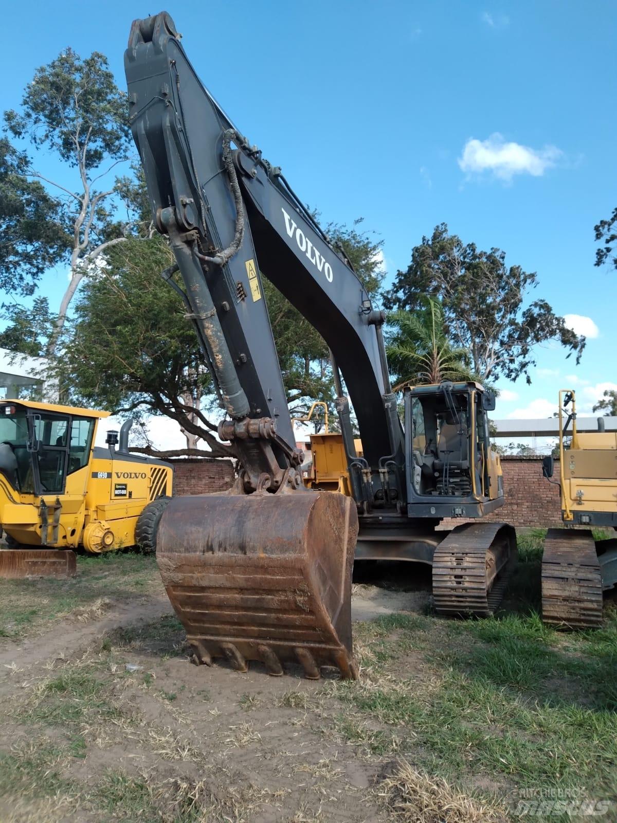 Volvo EC 250 D L Pelle sur chenilles