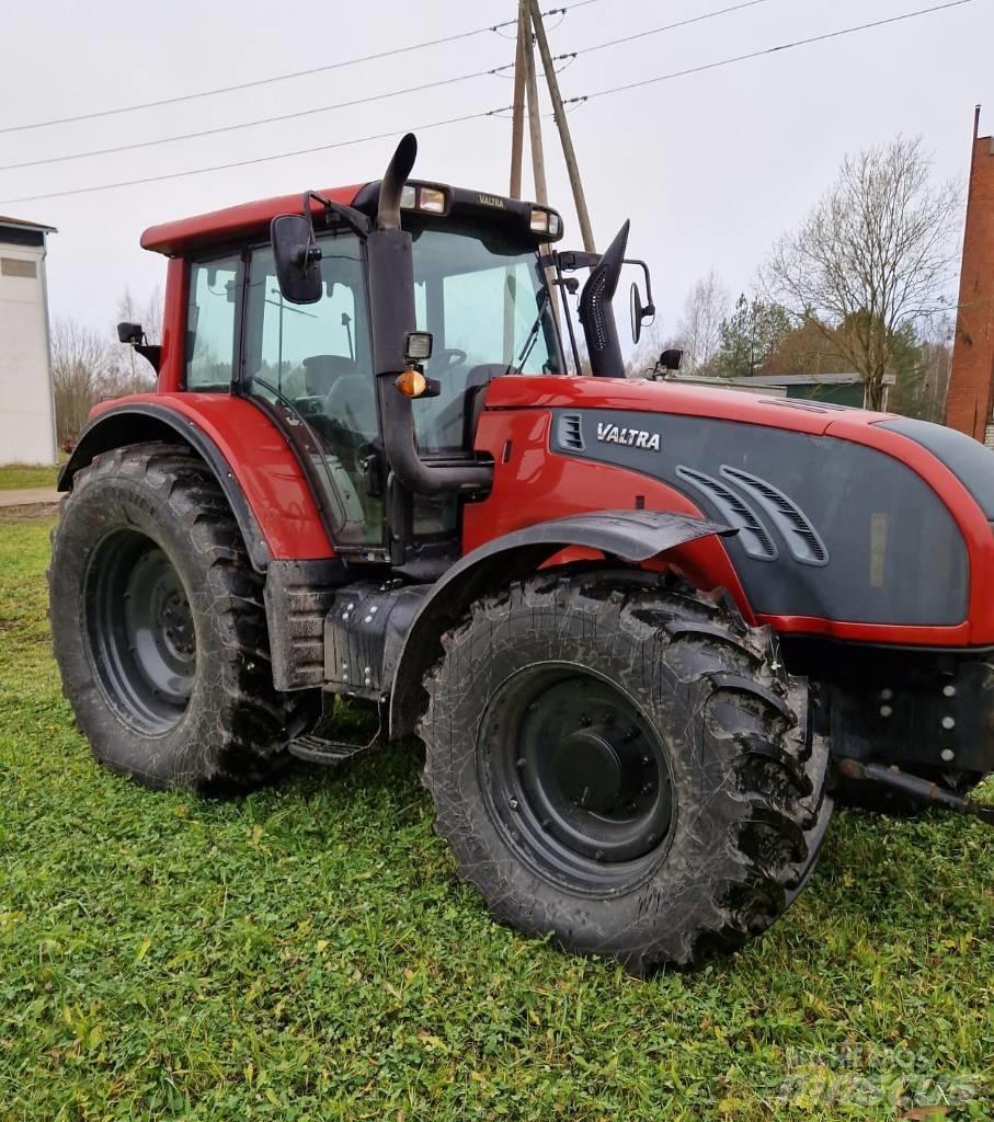 Valtra T 202 Versu Tracteur