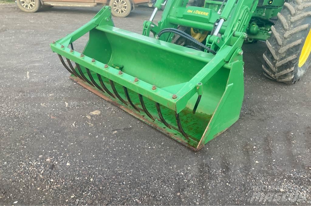 John Deere 6120M Tracteur