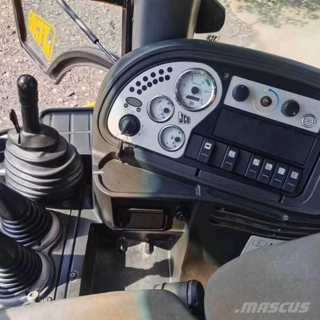 JCB 3CX Tractopelle