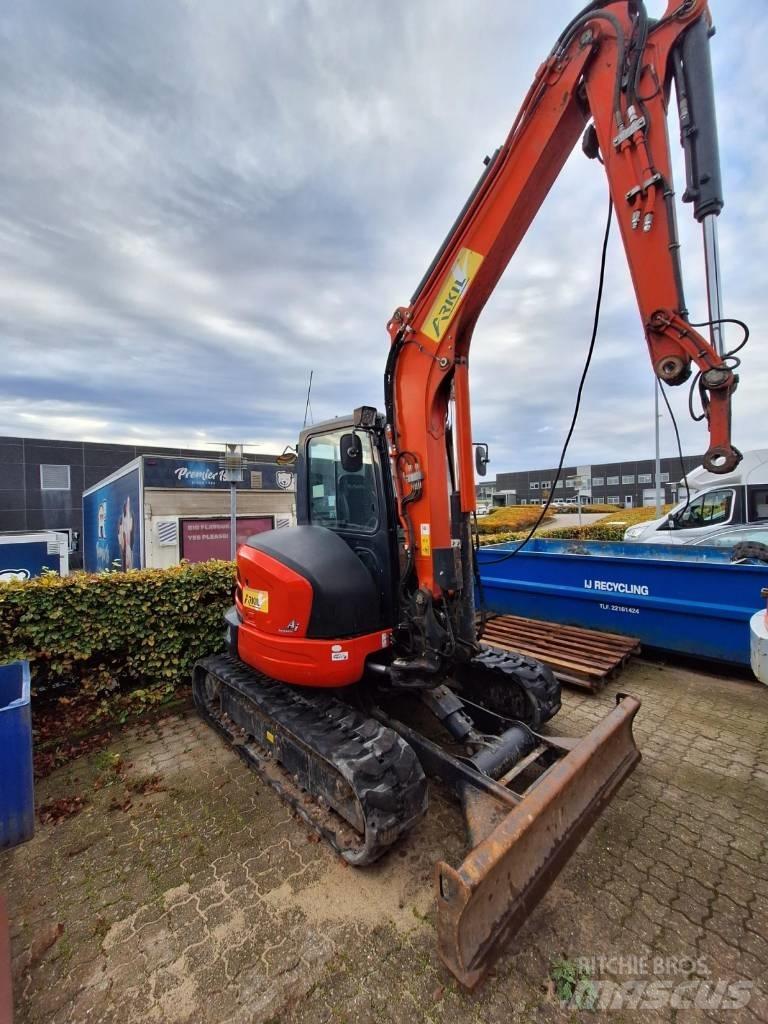 Kubota U55-4 Mini pelle < 7t