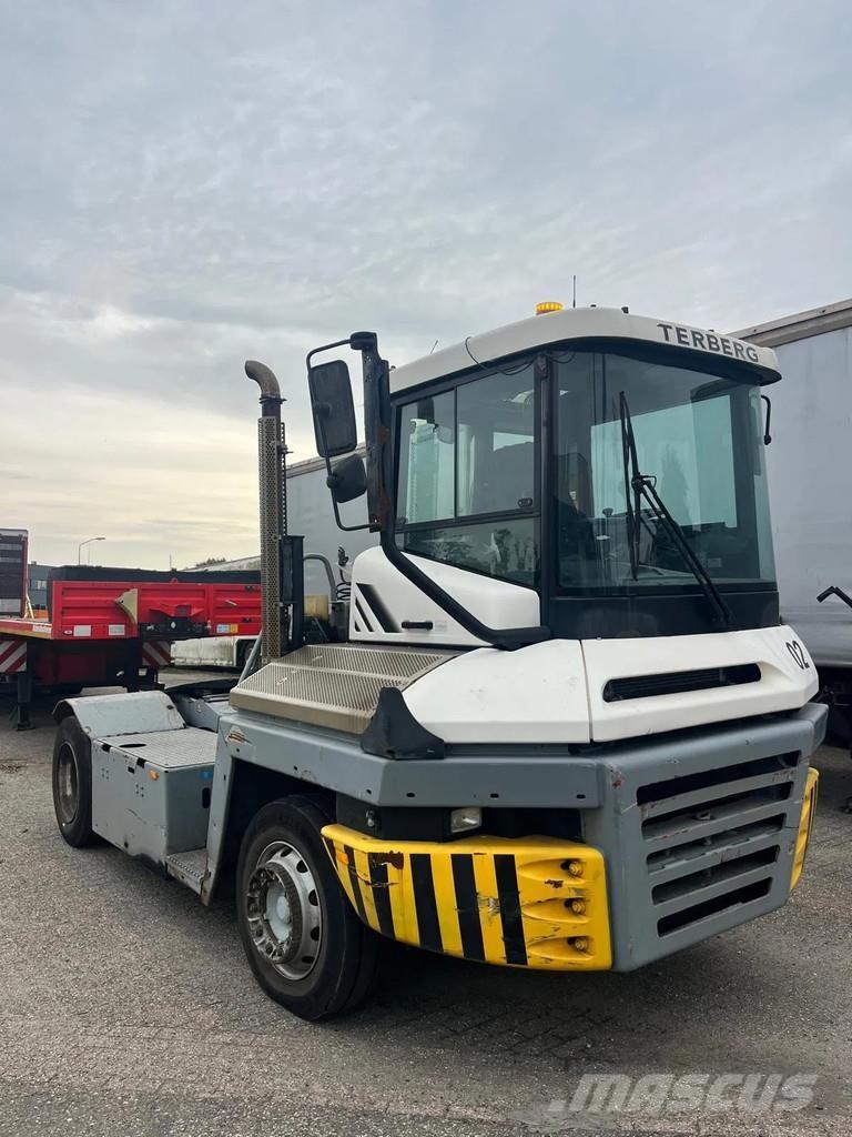 Terberg TT223 Tracteur de manœuvre