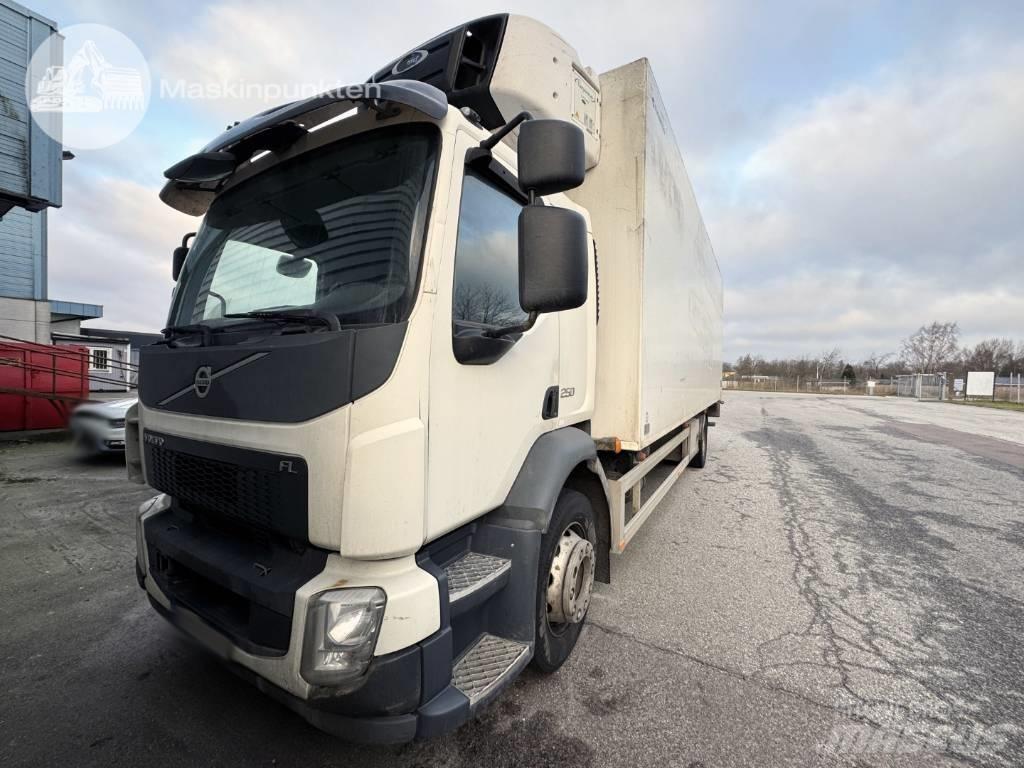 Volvo FL 250 Camion frigorifique