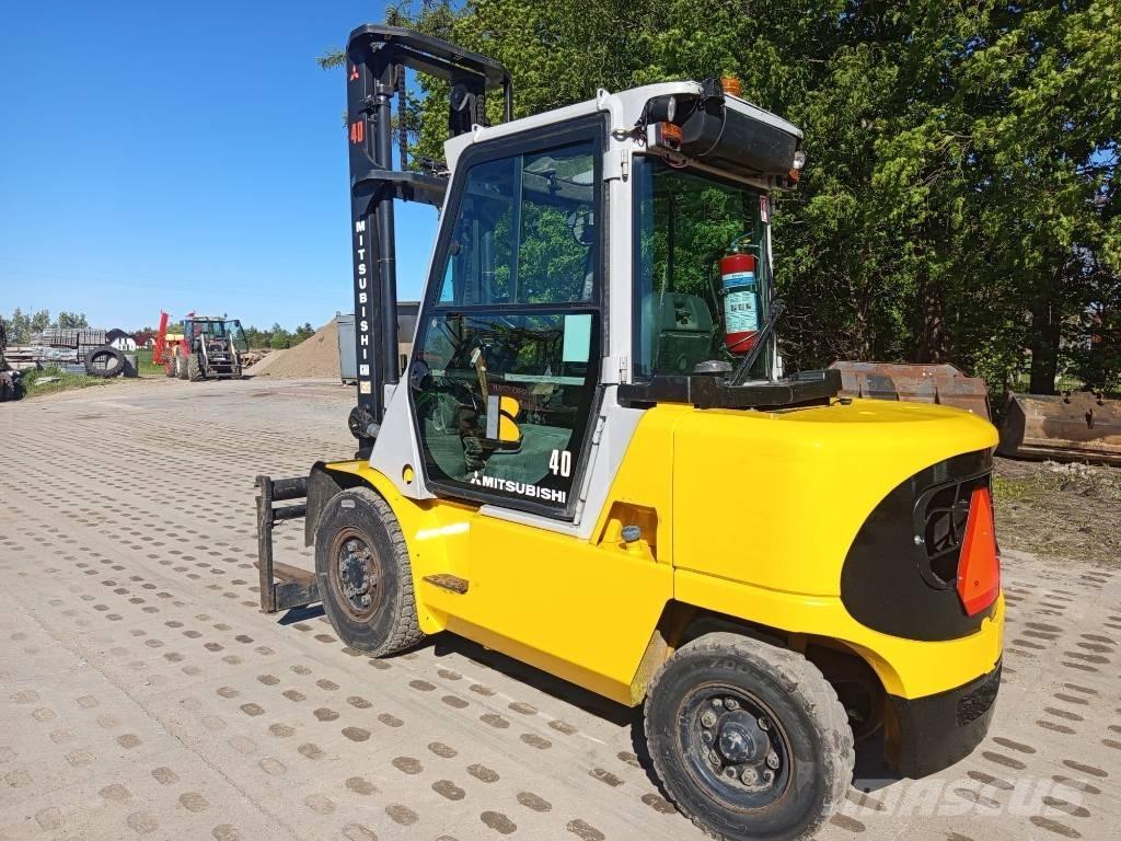 Mitsubishi FD 40 K Chariots diesel