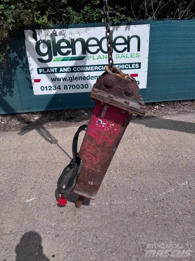 Miller MGB0200 Marteau hydraulique