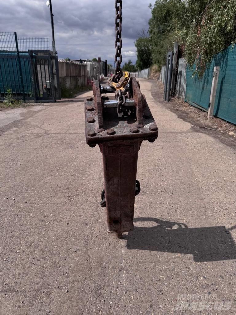 Miller MGB0200 Marteau hydraulique