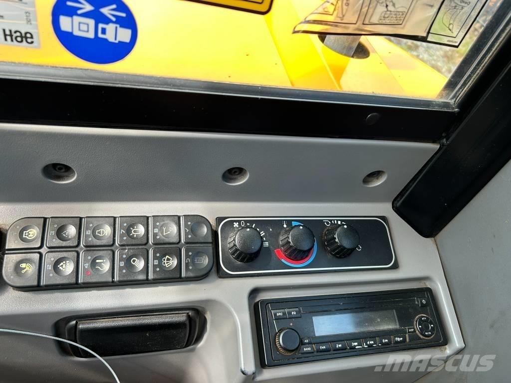 JCB 48 Z-1 Mini pelle < 7t