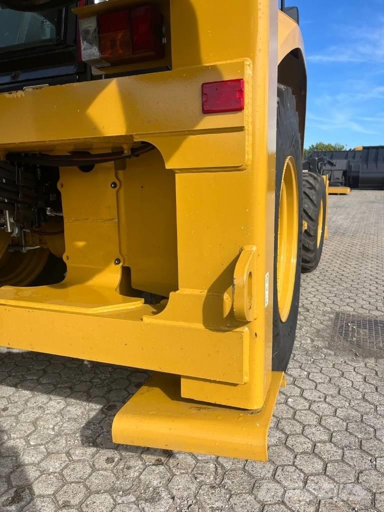 CAT 424 Tractopelle