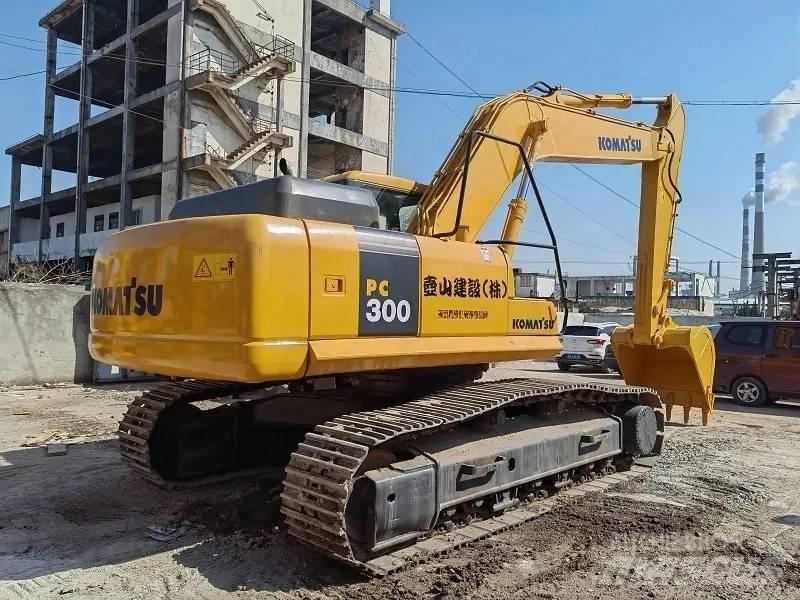 Komatsu PC 300 Pelle sur chenilles