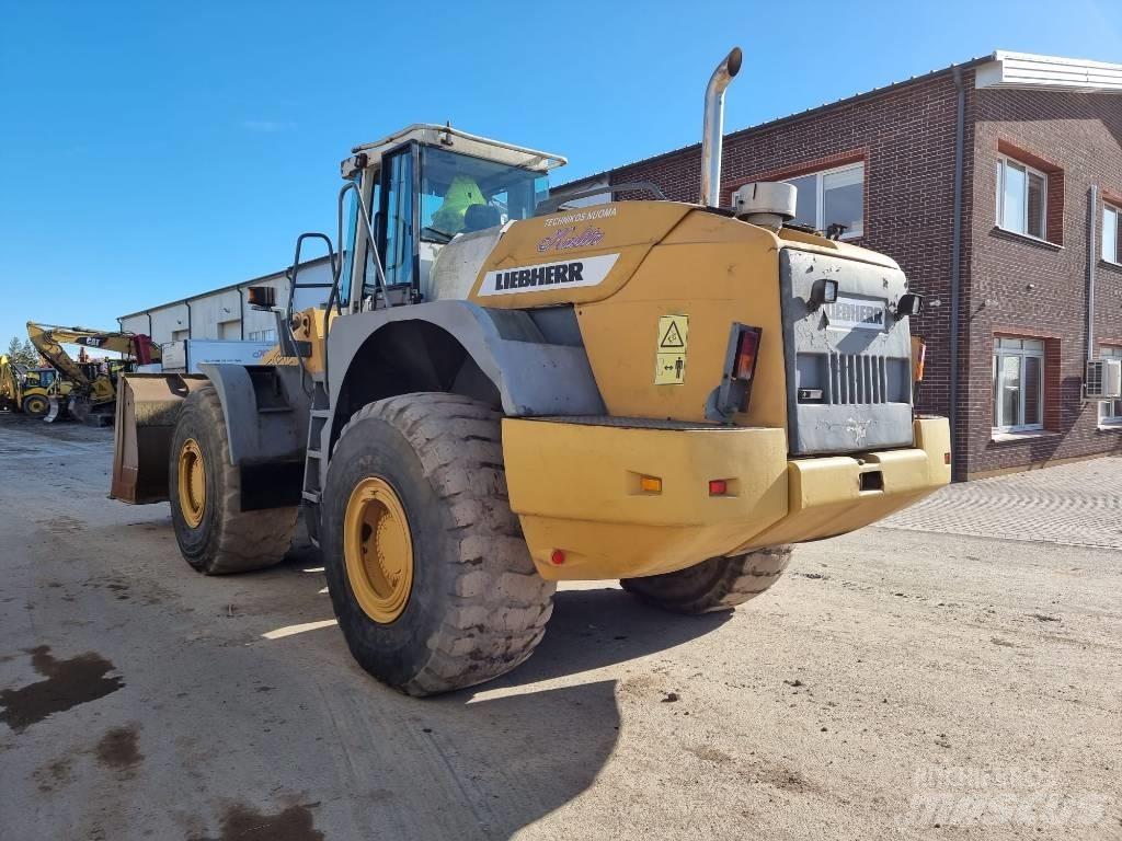 Liebherr L 564 Chargeuse sur pneus