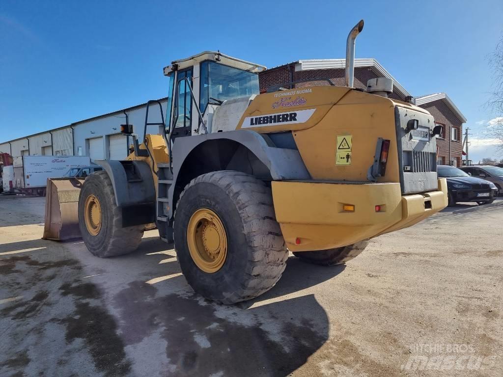 Liebherr L 564 Chargeuse sur pneus
