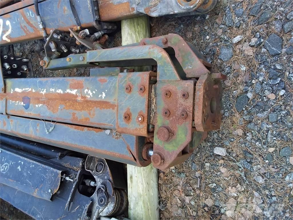 John Deere 210 Grue forestière