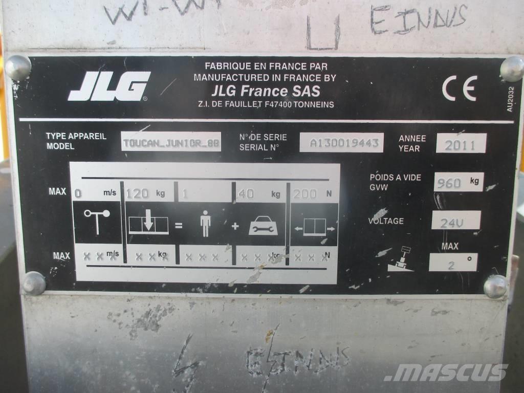 JLG Toucan Junior 8 Mât vertical