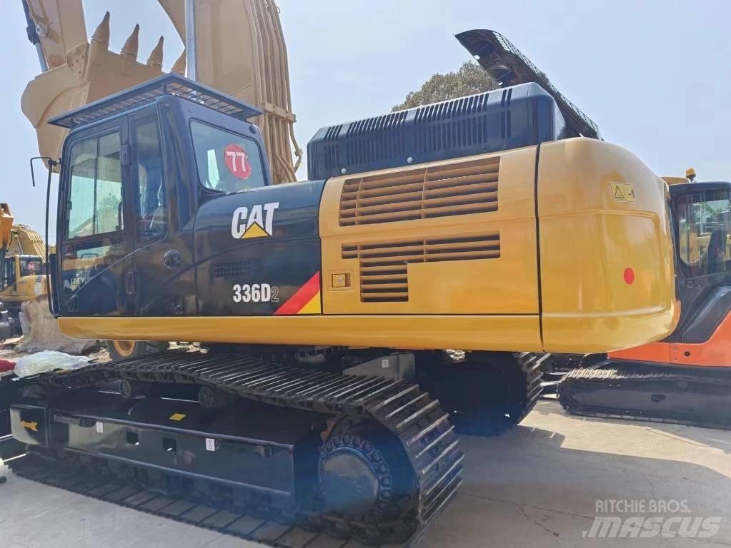 CAT 336 D Pelle sur chenilles