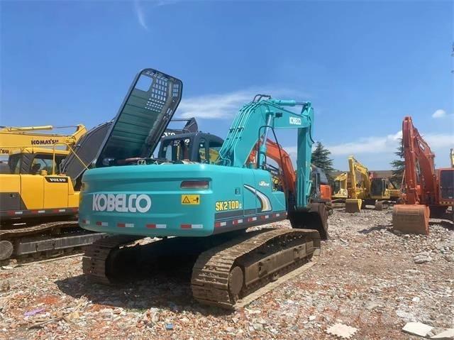 Kobelco SK 210 Pelle sur chenilles