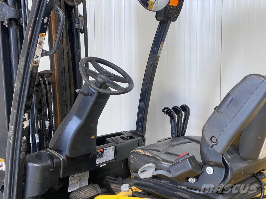 Yale ERP30VL Chariots élévateurs électriques