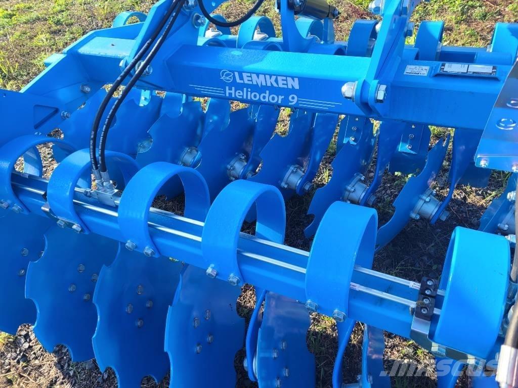 Lemken Helidor 9 Crover crop