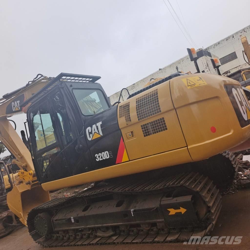 CAT 320 D Pelle sur chenilles