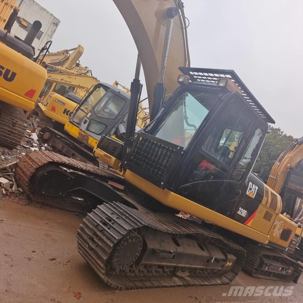 CAT 320 D Pelle sur chenilles