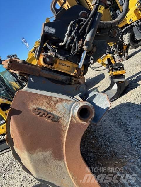CAT 320 Pelle sur chenilles