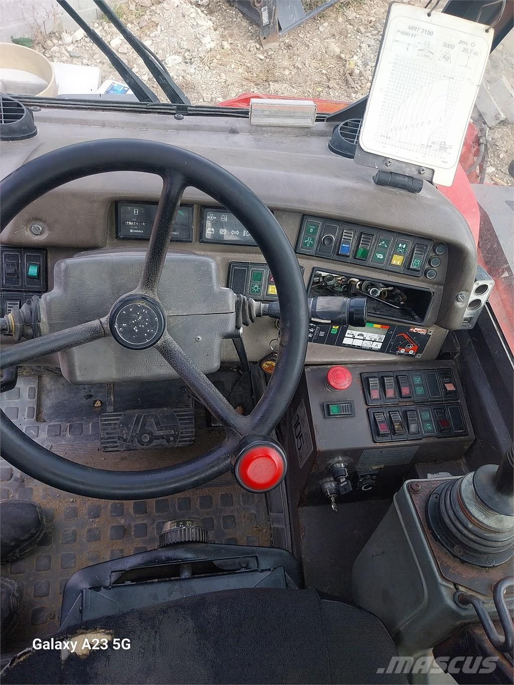 Manitou MRT 2150 M Chariot télescopique