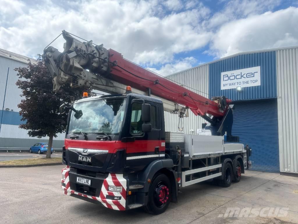 Böcker AK 46/6000 Grues tout terrain