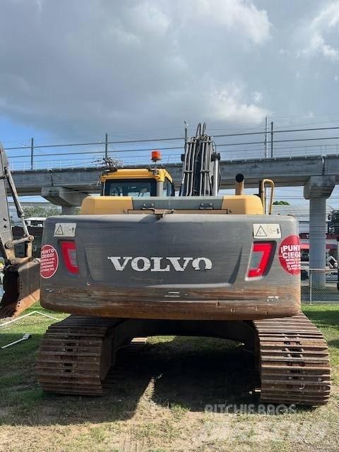Volvo EC 220 DL Pelle sur chenilles