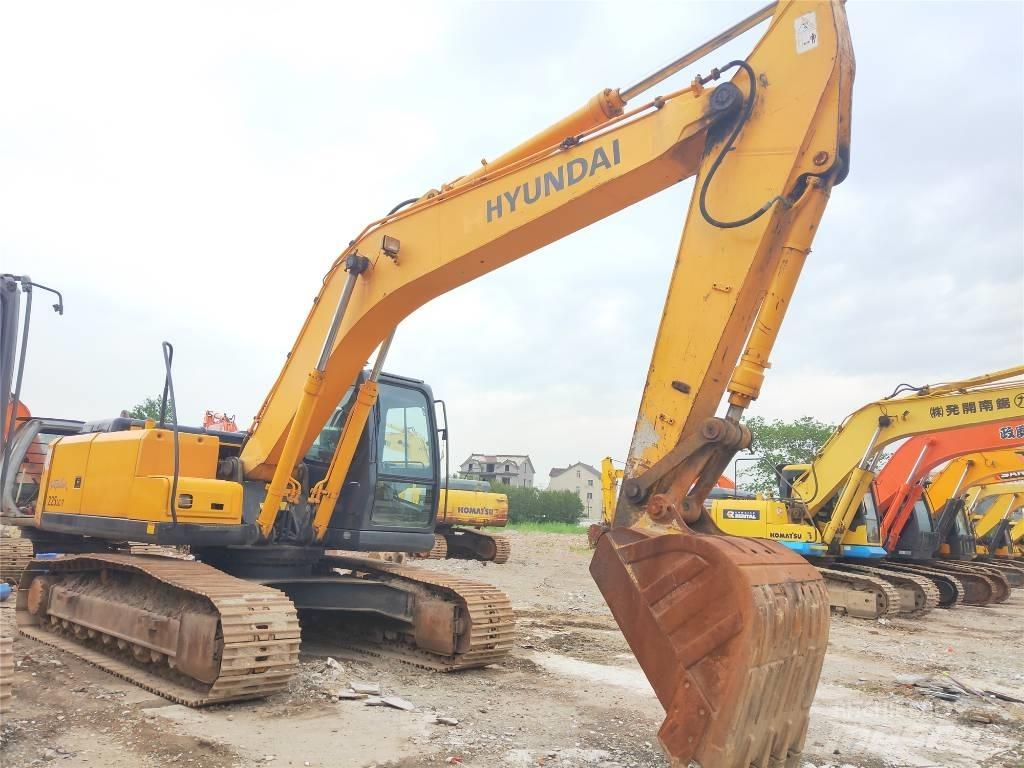 Hyundai R225LC-7 Pelle sur chenilles
