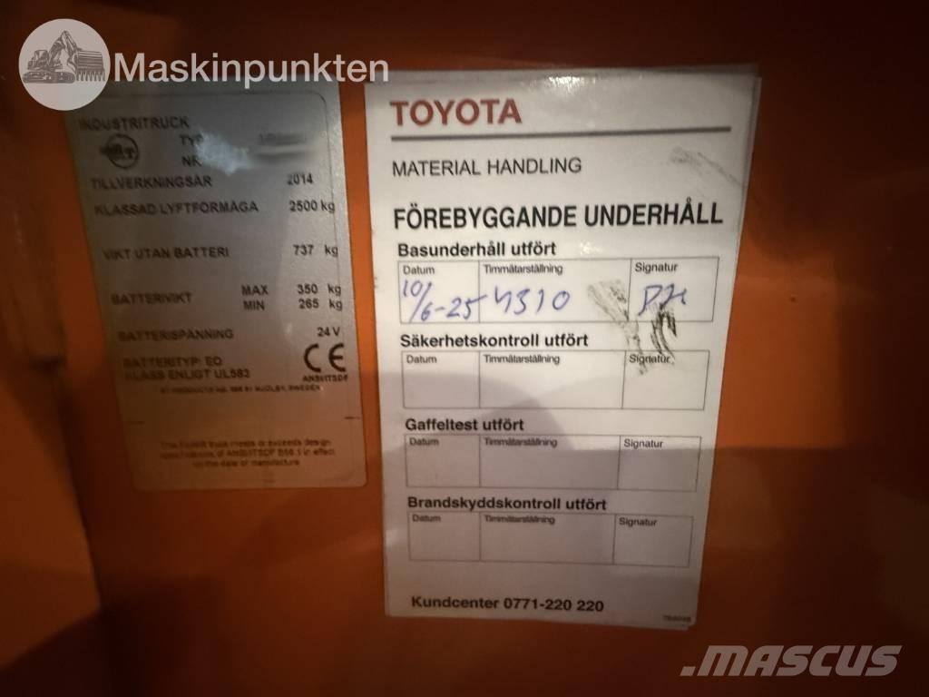 Toyota BT LPE 250 Chariots élévateurs électriques