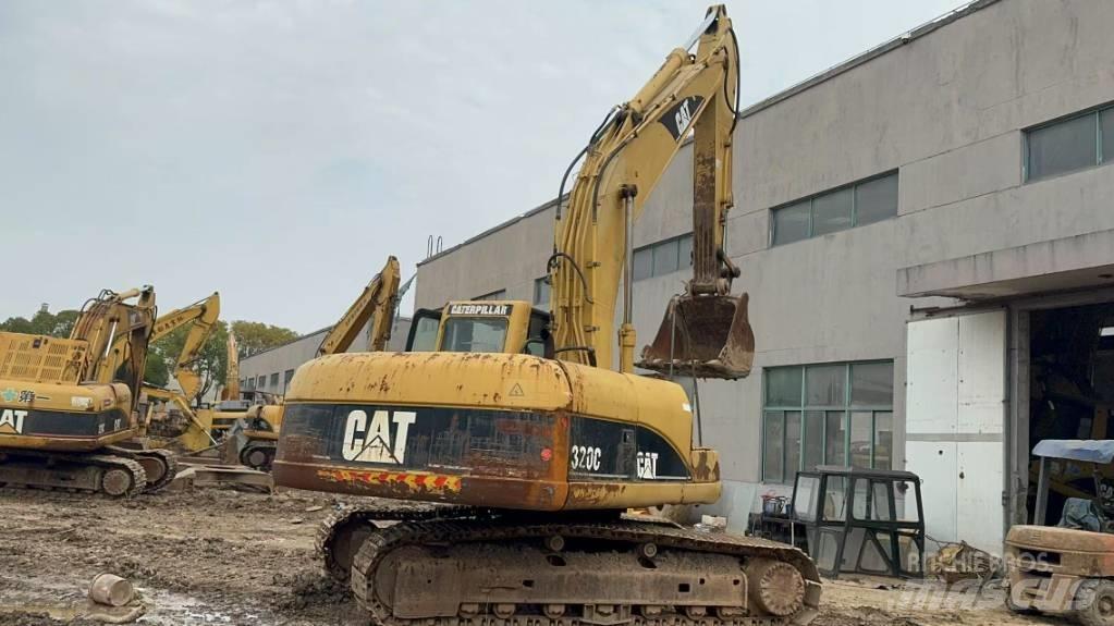 CAT 320 C Pelle sur chenilles