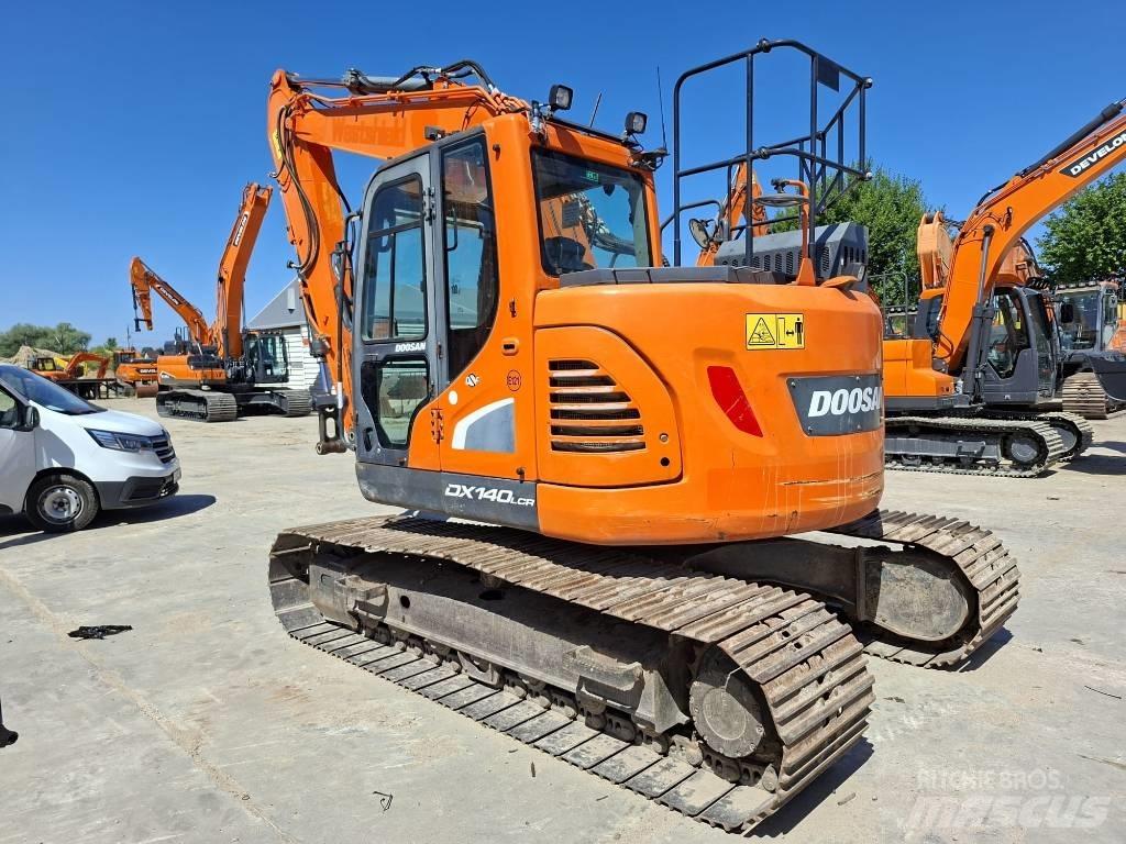 Doosan DX 140 LCR Pelle sur chenilles