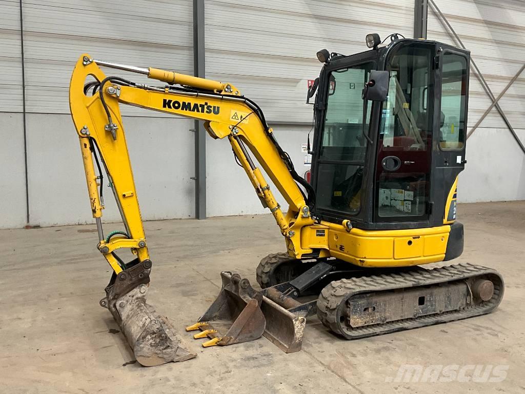 Komatsu PC 26 MR-3 Mini pelle < 7t