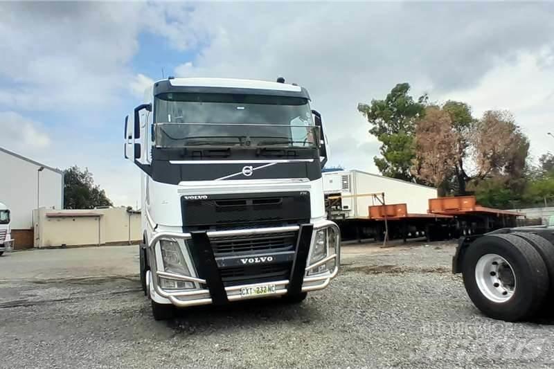 Volvo FH440 Autre camion
