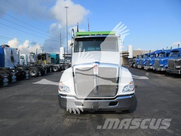 Kenworth T680 Camion benne
