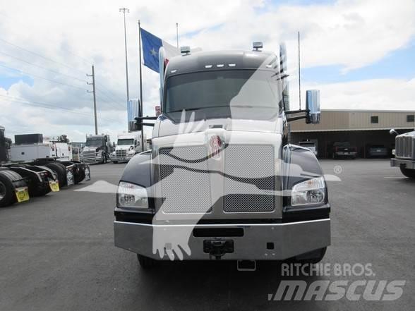 Kenworth T880 Tracteur routier