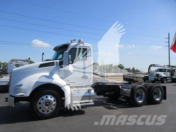 Kenworth T880 Tracteur routier