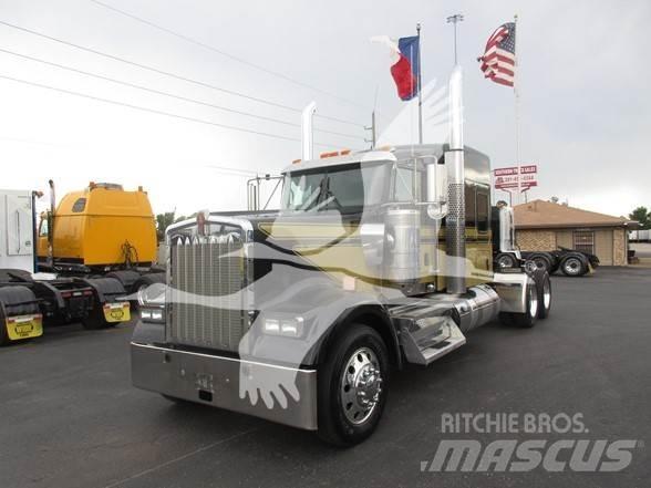 Kenworth W900L Tracteur routier