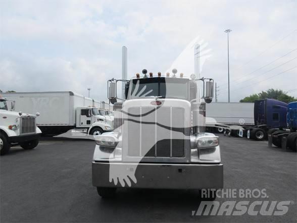 Peterbilt 388 Tracteur routier