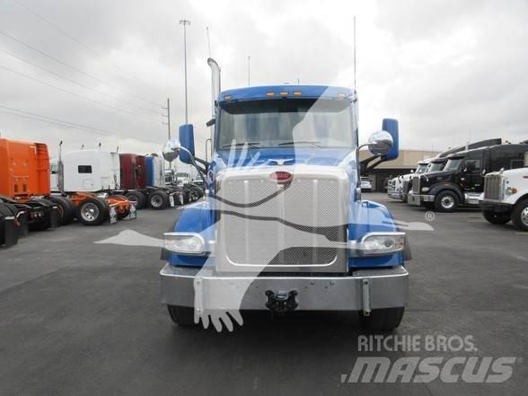 Peterbilt 567 Tracteur routier