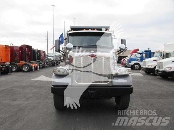 Peterbilt 567 Camion benne