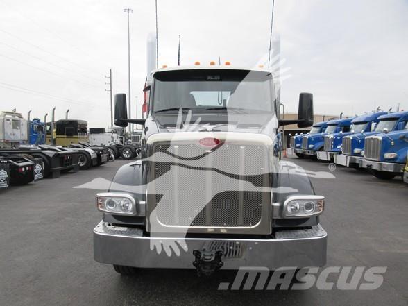 Peterbilt 567 Tracteur routier