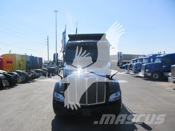 Peterbilt 579 Camion benne
