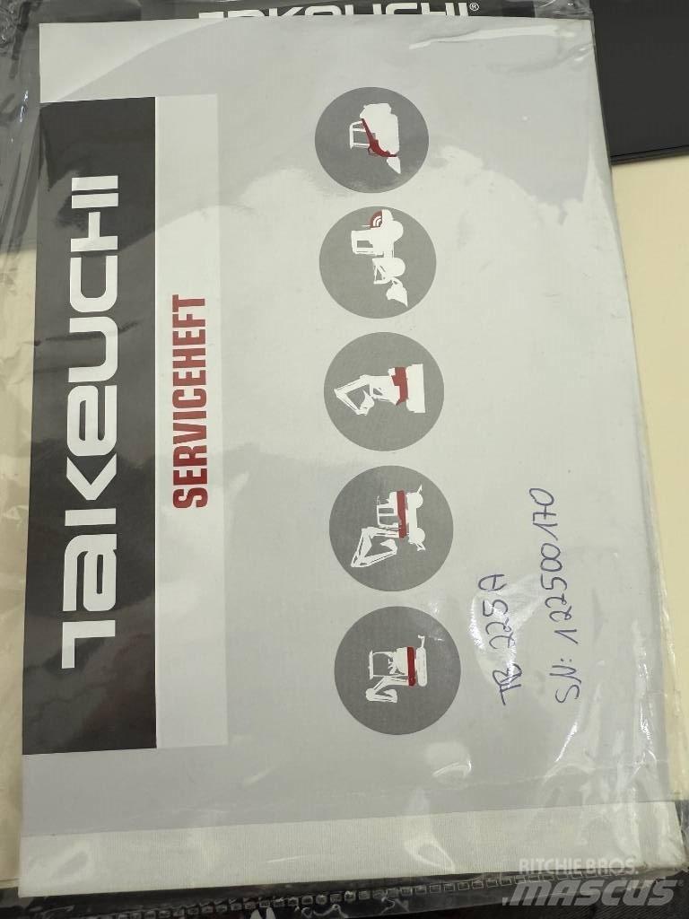 Takeuchi TB 225 V3 Mini pelle < 7t