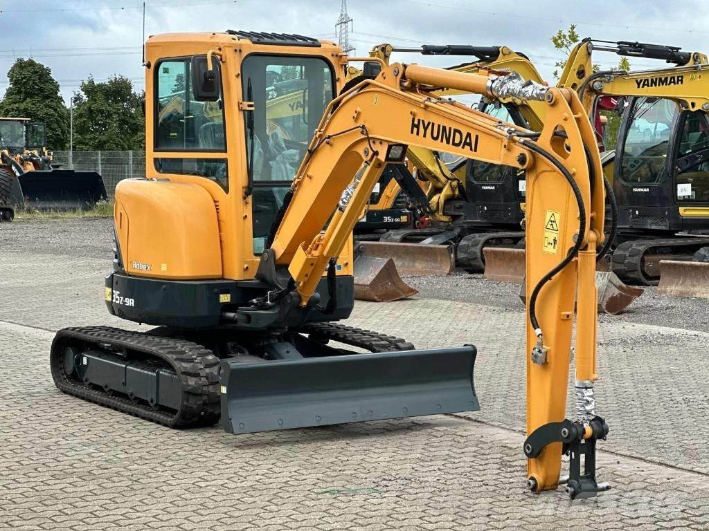 Hyundai R35Z 9A Mini pelle < 7t
