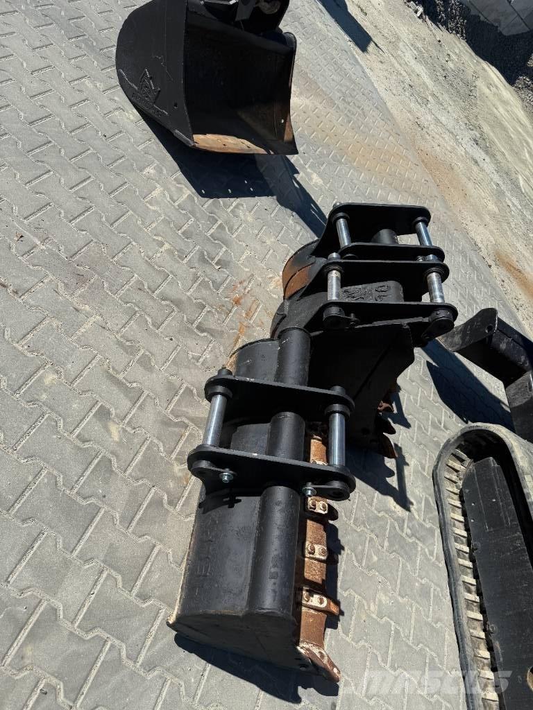 JCB 8055 RTS Mini pelle < 7t