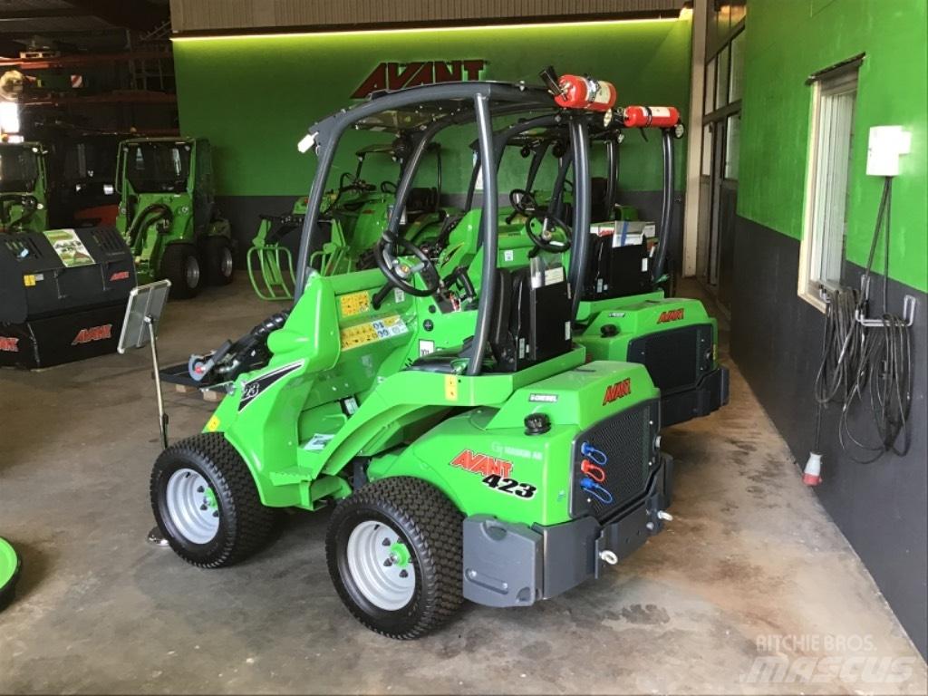Avant 423 Chargeuse compacte