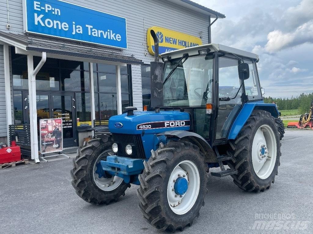 Ford 4830 Tracteur