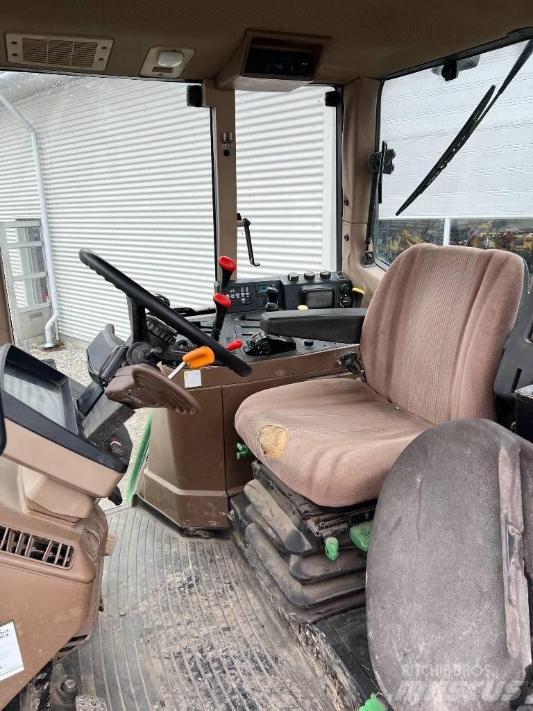 John Deere 6900 Tracteur