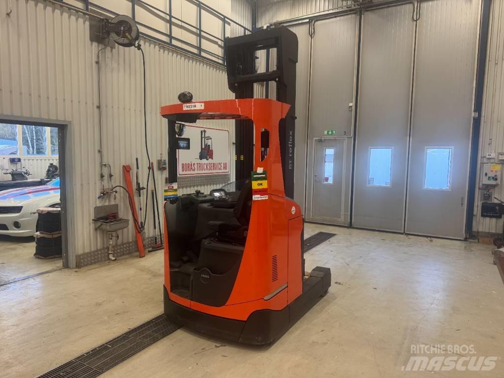 BT Toyota RRE 160 Chariot à mât rétractable