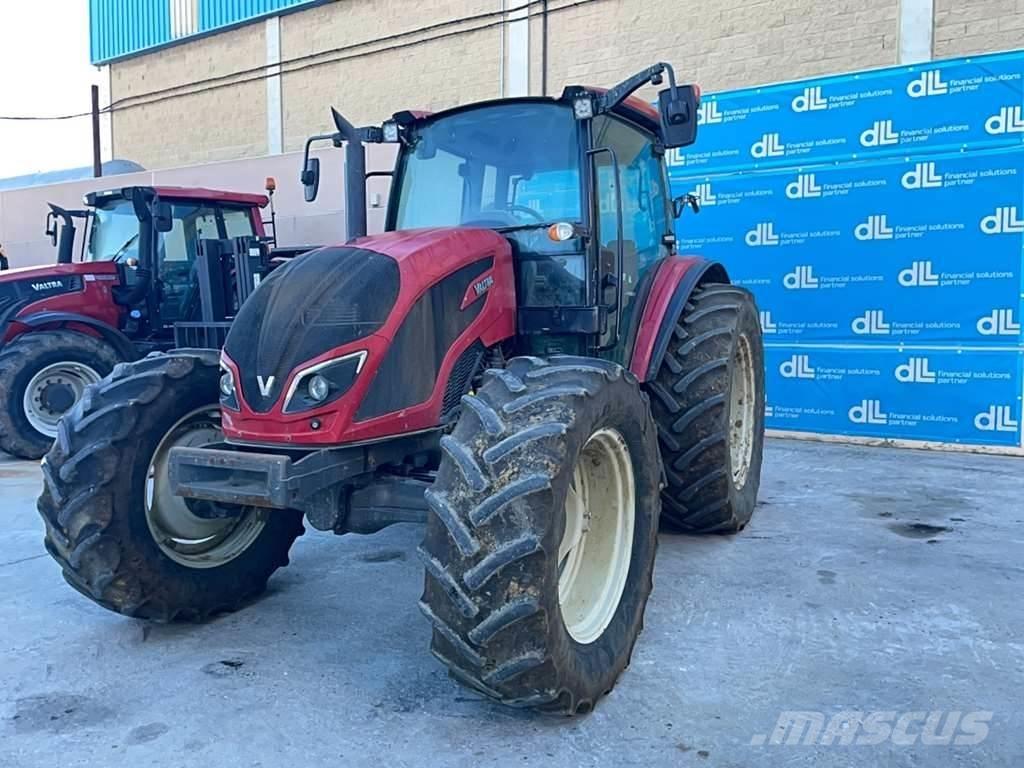 Valtra A134 Tracteur